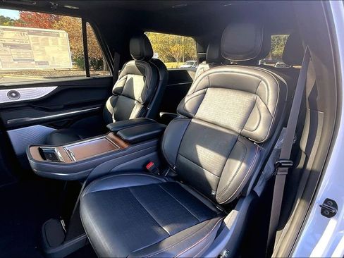 New 2025 Lincoln Navigator Black Label image 10
