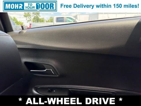 Used 2022 Chevrolet Trax LT w/ Driver Confidence Package AWD/4WD image 42