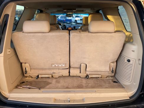 Used 2014 Cadillac Escalade Premium image 21