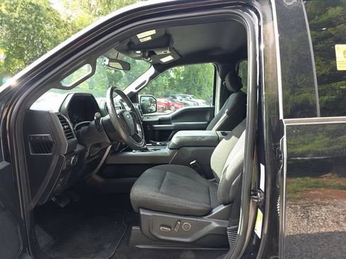 Used 2018 Ford F150 XLT w/ Equipment Group 302A Luxury RWD image 12