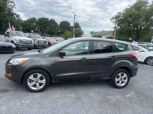 Used 2016 Ford Escape S FWD image 10