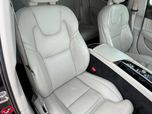 Used 2017 Volvo S90 T6 Inscription w/ Vision Package AWD/4WD image 29