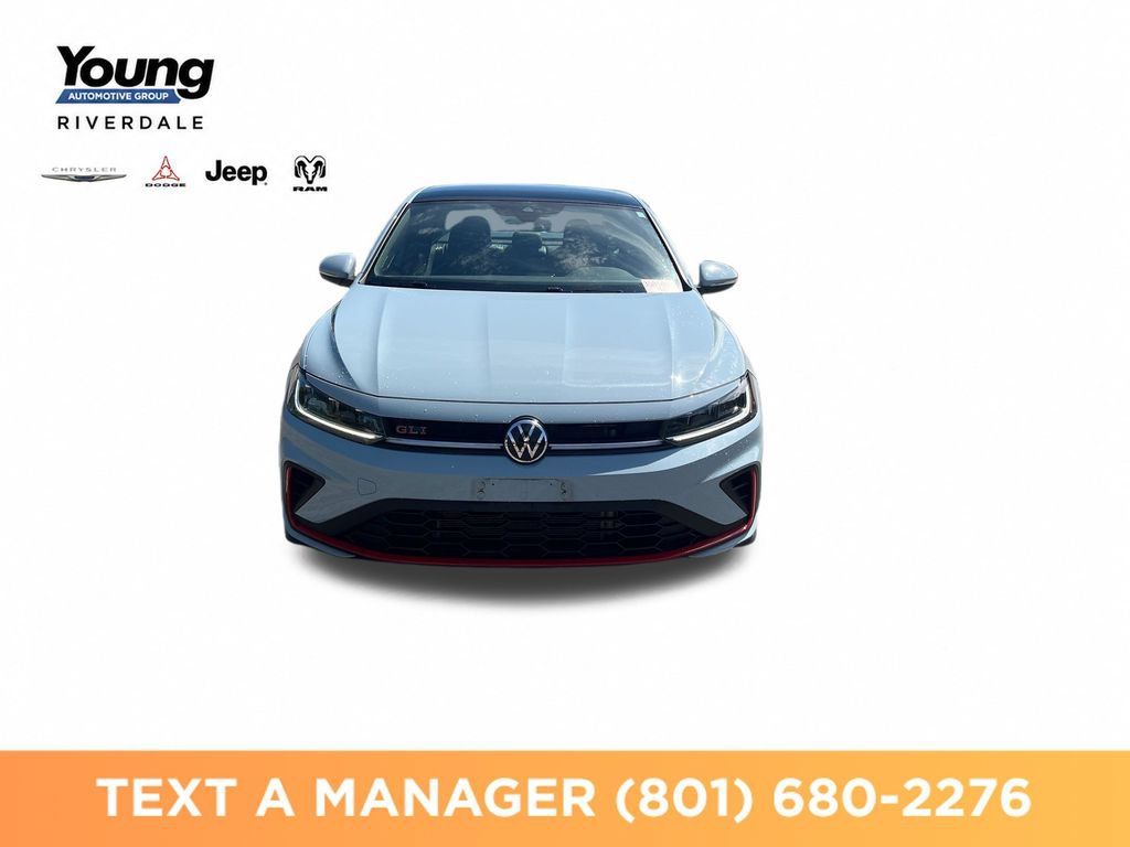 Used 2025 Volkswagen Jetta GLI Autobahn FWD image 8