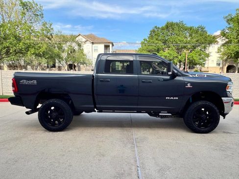 Used 2019 RAM 2500 Tradesman w/ Safety Group AWD/4WD image 10