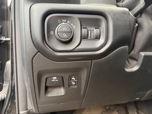 Used 2022 RAM 1500 Laramie AWD/4WD image 20