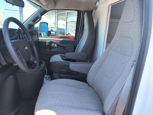 New 2024 Chevrolet Express 3500 w/ Power Convenience Package RWD image 17