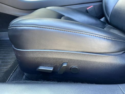 Used 2019 Tesla Model 3 Long Range AWD/4WD image 17