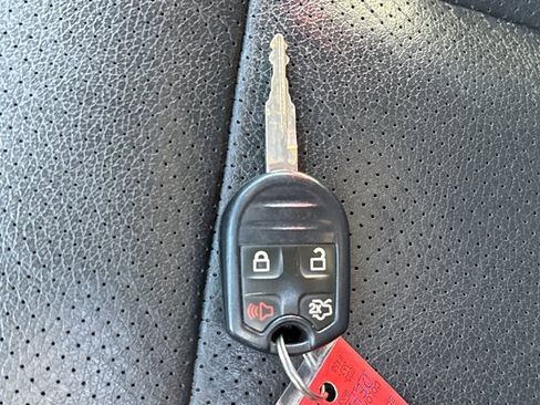 Used 2013 Ford Expedition EL Limited image 40