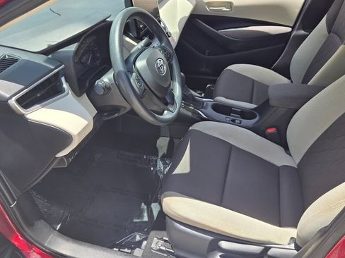 Used 2023 Toyota Corolla LE FWD image 10