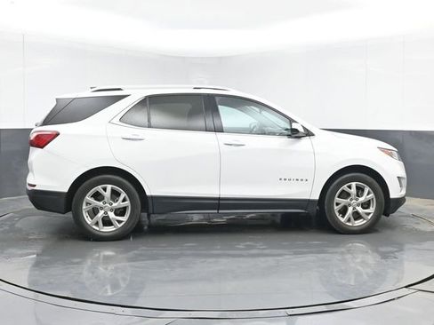 Used 2020 Chevrolet Equinox LT FWD image 15