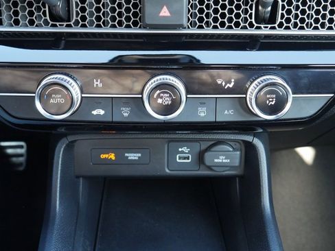 Used 2024 Honda Civic Sport image 19