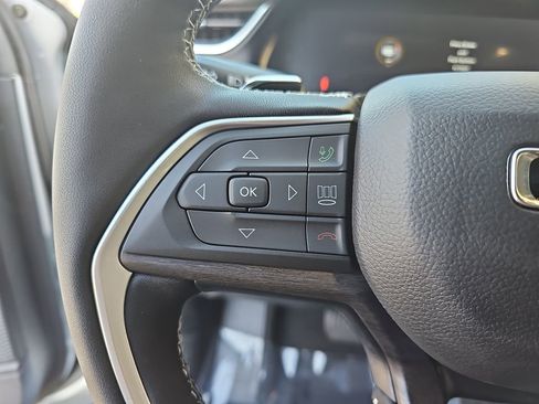 New 2025 Jeep Grand Cherokee L Limited w/ Trailer Tow Package image 19