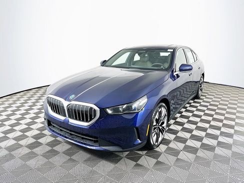 New 2026 BMW 540i xDrive image 4