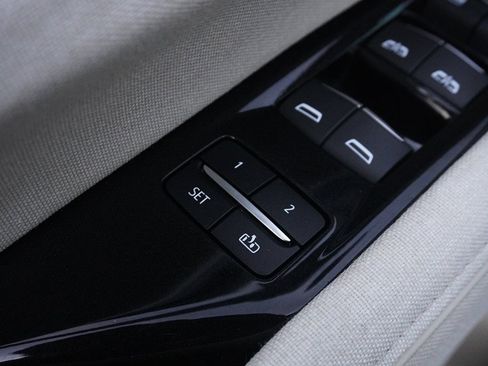 Used 2024 Cadillac Escalade Sport Platinum image 55