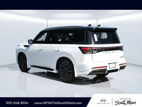 New 2026 INFINITI QX80 Autograph w/ Premium Cargo Package image 6