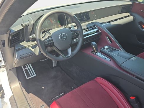 Used 2018 Lexus LC 500 Coupe w/ Performance Package RWD image 14
