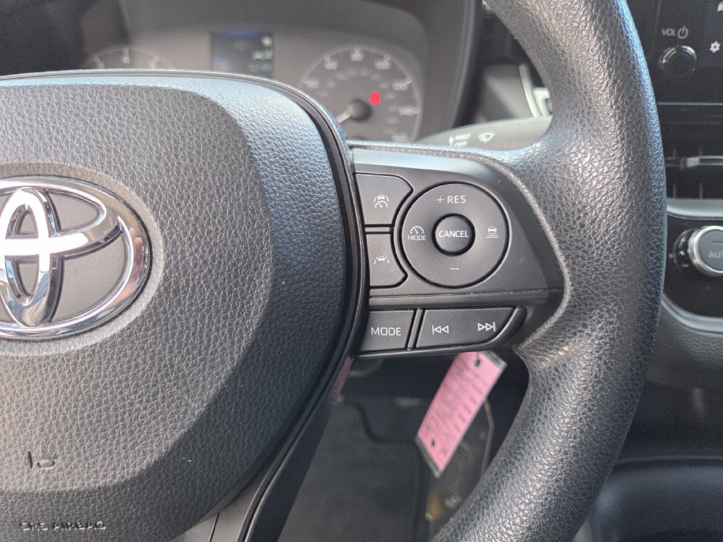 Used 2024 Toyota Corolla LE FWD image 30