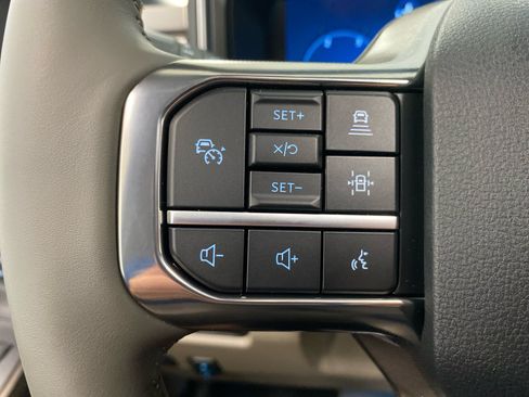 New 2026 Ford F350 Platinum w/ Platinum Plus Package AWD/4WD image 21
