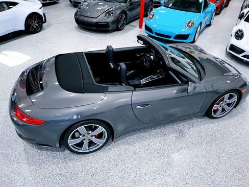 Used 2017 Porsche 911 Carrera S image 6
