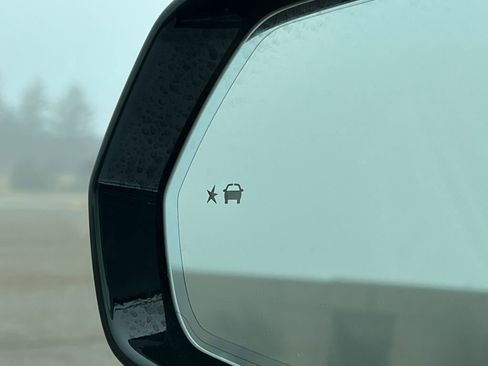 Used 2023 Cadillac XT5 Premium Luxury image 40