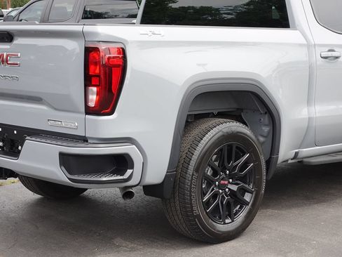 Used 2024 GMC Sierra 1500 Elevation AWD/4WD image 11