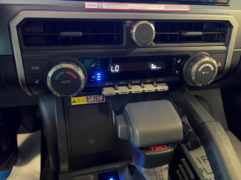New 2026 Toyota 4Runner TRD Off-Road Premium w/ Tow Technology Package AWD/4WD image 22