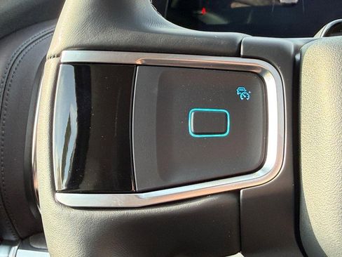 New 2026 Ford Expedition Platinum image 11