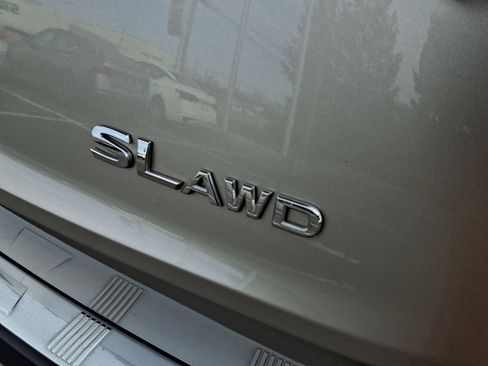 Certified 2023 Nissan Rogue SL image 32