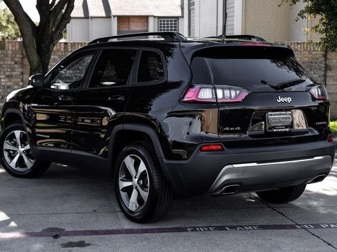 Used 2022 Jeep Cherokee Limited image 19