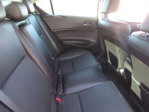 Used 2015 Acura ILX image 12