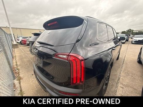 Certified 2022 Kia Telluride SX w/ SX Prestige Package AWD/4WD image 6