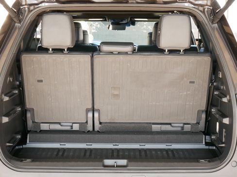 Used 2023 Toyota Sequoia 4WD image 29