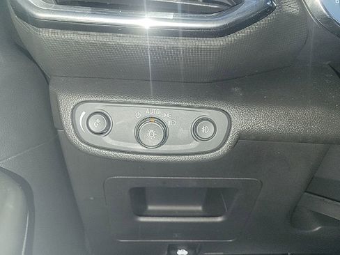 Certified 2023 Chevrolet TrailBlazer LT w/ Convenience Package image 10