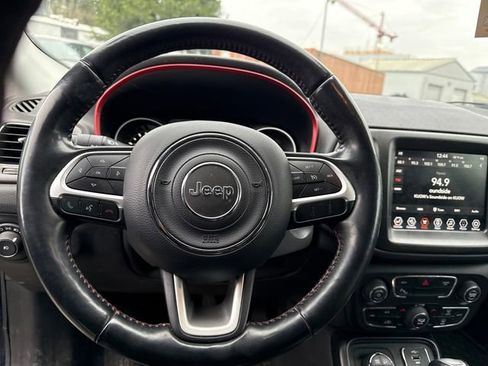 Used 2019 Jeep Compass Trailhawk w/ Leather Interior Group image 40