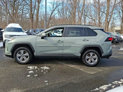 Used 2023 Toyota RAV4 XLE w/ Convenience Package image 8