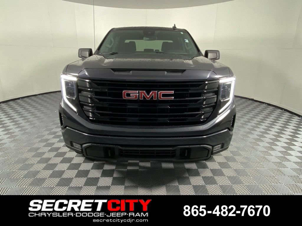 Used 2023 GMC Sierra 1500 Elevation AWD/4WD image 2