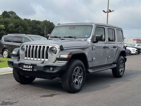 Used 2020 Jeep Wrangler Unlimited Sport S w/ Sun And Sound Package AWD/4WD image 24