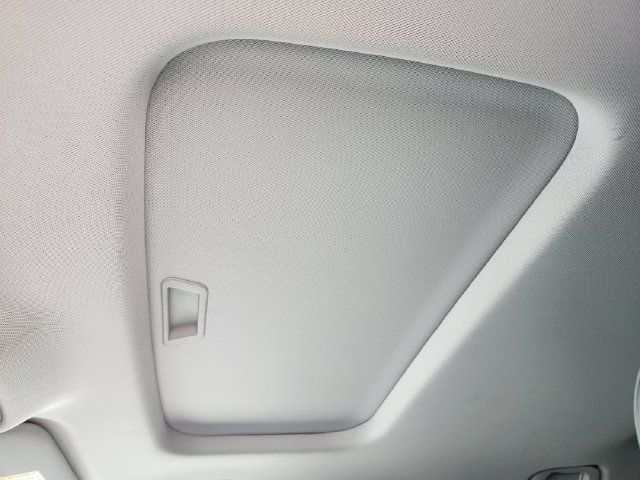 Used 2025 Chevrolet Trax ACTIV w/ Sunroof Package FWD image 31