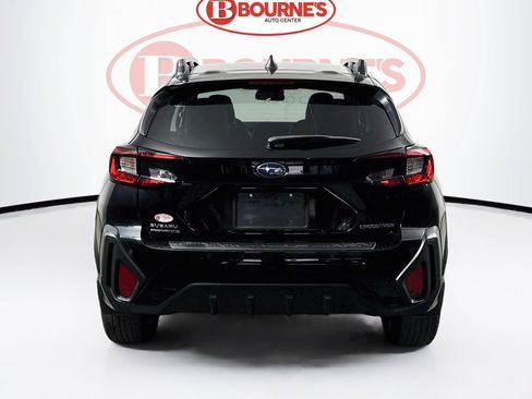 Used 2024 Subaru Crosstrek 2.5i Limited AWD/4WD image 10
