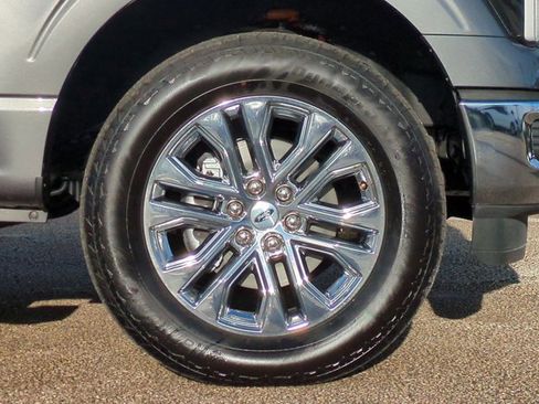 New 2025 Ford F150 Lariat w/ Equipment Group 502A High image 10