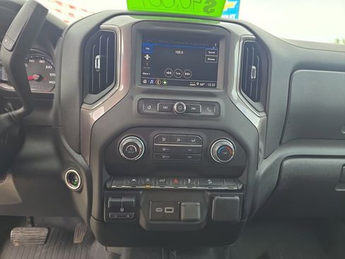 Used 2023 Chevrolet Silverado 1500 Custom Trail Boss w/ LPO, Dark Essentials Package image 20