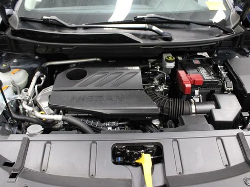 Certified 2024 Nissan Rogue SV AWD/4WD image 13