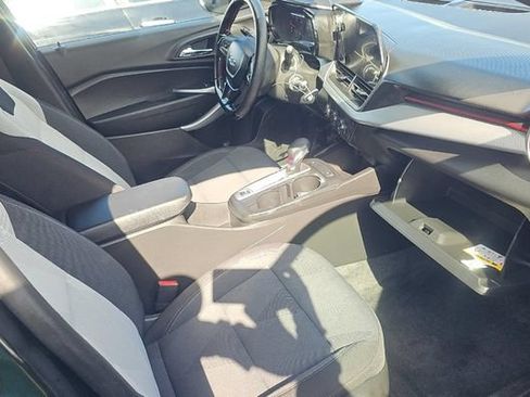 Used 2026 Chevrolet Trax RS w/ Driver Confidence Package FWD image 4