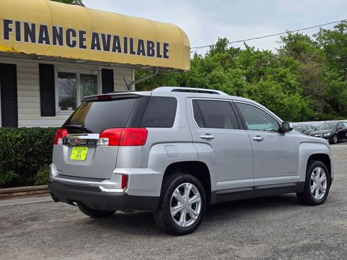 Used 2017 GMC Terrain SLT w/ Driver Alert Package I image 3