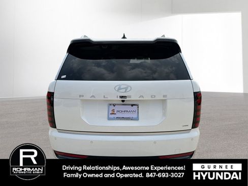 Used 2026 Hyundai Palisade Calligraphy image 9