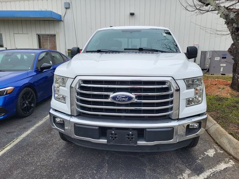 Used 2015 Ford F150 XLT w/ Equipment Group 302A Luxury image 2