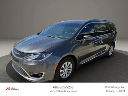 Used 2018 Chrysler Pacifica Touring-L