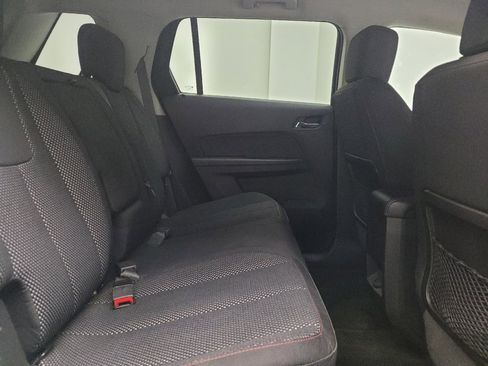 Used 2017 GMC Terrain SLE image 19