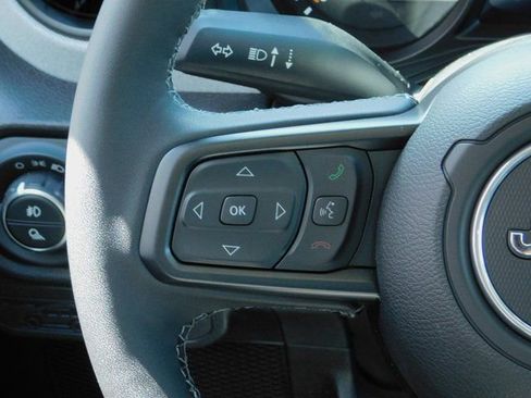 New 2025 Jeep Gladiator Sport image 17