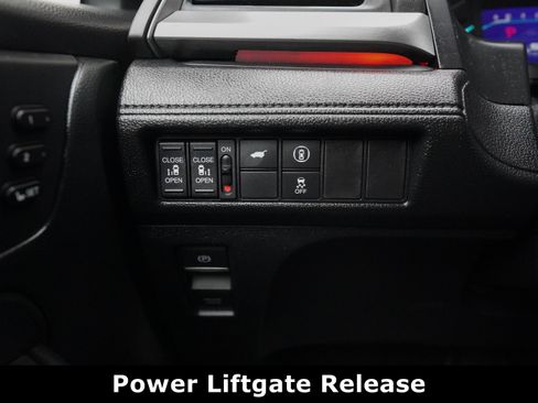 Used 2023 Honda Odyssey Sport image 11